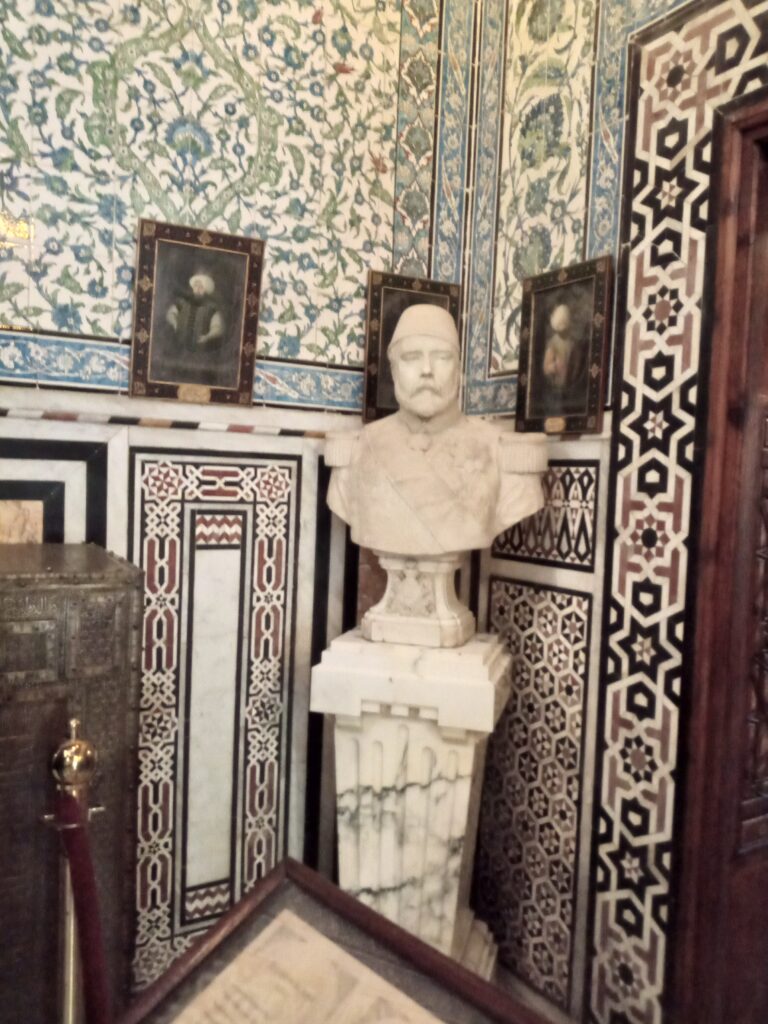 تمثال من قصر الأمير محمد علي توفيق 